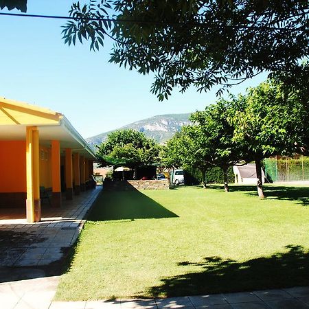 Camping Organya Hotel Ngoại thất bức ảnh
